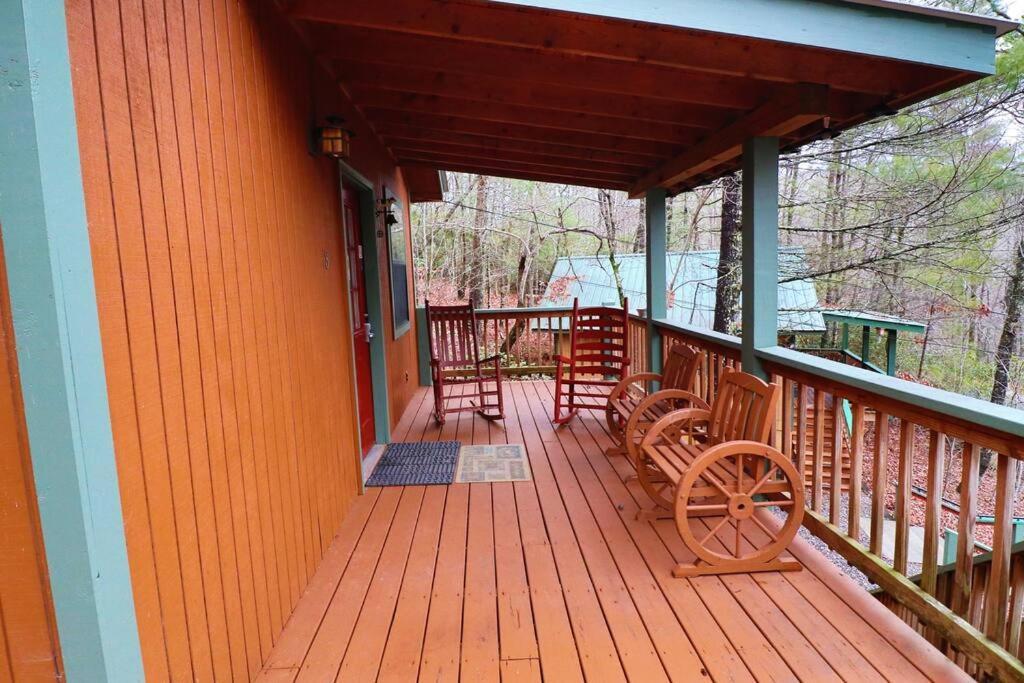 Alpine Mountain Sweetheart Cabin Jacuzzi #8 เฮเลน ภายนอก รูปภาพ
